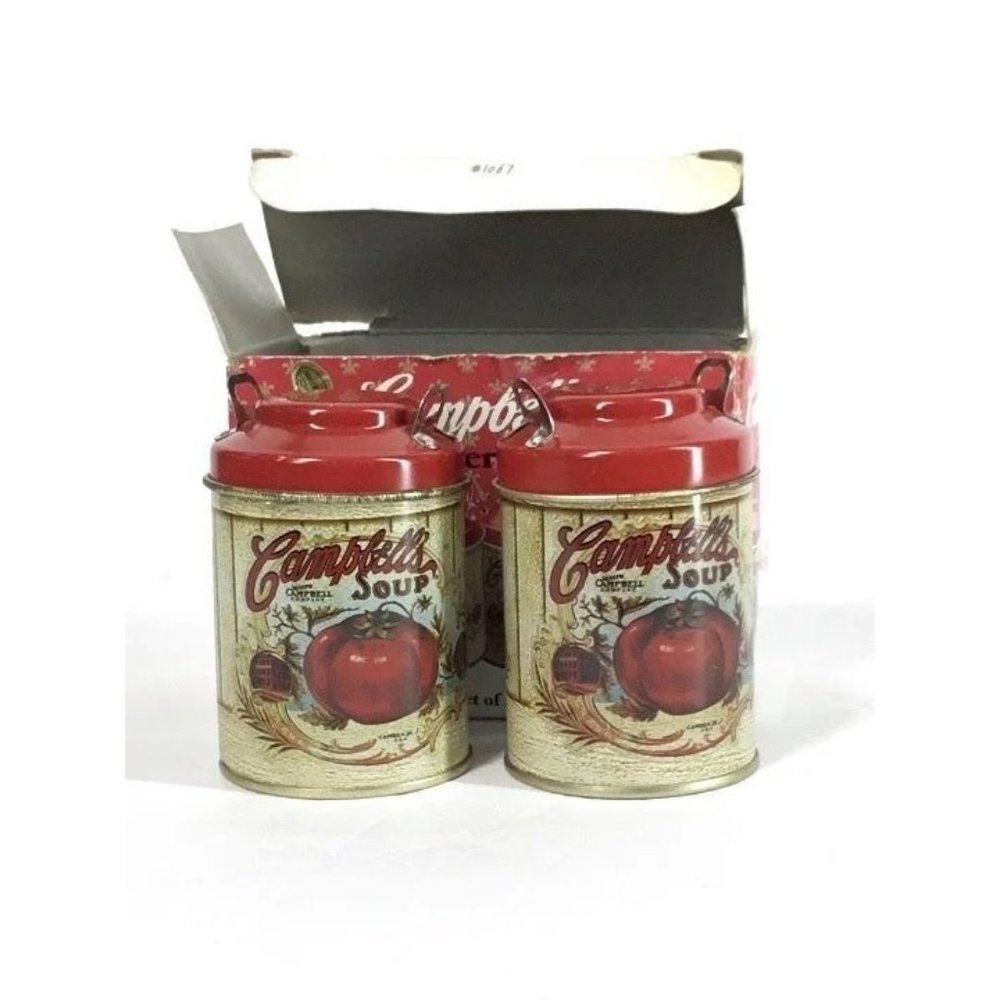 Campbell's Salt and Pepper Shakers 2pc